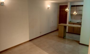 casa en arriendo en urbanización la flora. Cod A5088