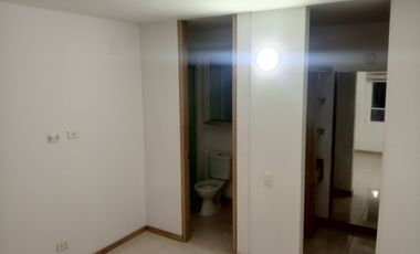 casa en arriendo en urbanización la flora. Cod A5088