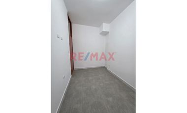 ✨ Departamento En Venta✨  – 🏡 Urb. Miraflores Country Club | Primer Piso | Estreno