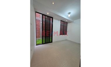 ✨ Departamento En Venta✨  – 🏡 Urb. Miraflores Country Club | Primer Piso | Estreno