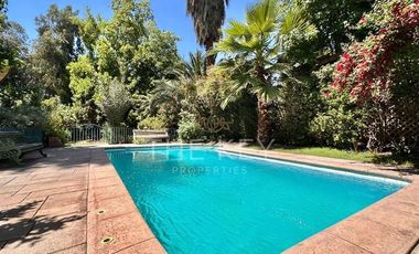Casa en venta 3 dorm. 3 baños piscina Lo cañas La Florida