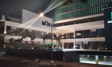 OPORTUNIDAD - DESARROLLADORES  CANCÚN,  $7,300,000.00   AV. HUAYACÁN Y AV. 135