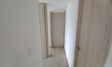 apartamento en arriendo en conjunto residencial florida iv piso 15. Cod A13665