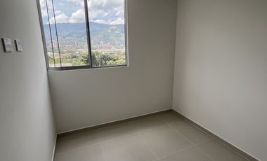 apartamento en arriendo en el portal. Cod A9432532