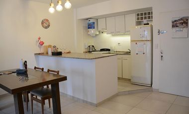 EXCELENTE DEPARTAMENTO DE DOS AMBIENTES