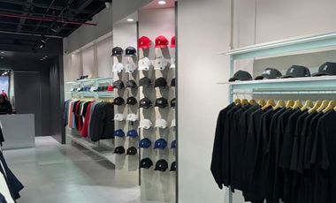 local en arriendo en cc andino. Cod A70174