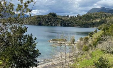 Parcelas con vista y acceso al Lago Ranco