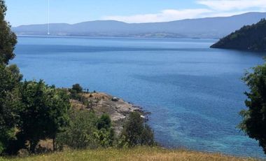 Parcelas con vista y acceso al Lago Ranco