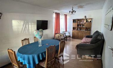 Casa en Venta en (RMB) Dorsal con Araguayas