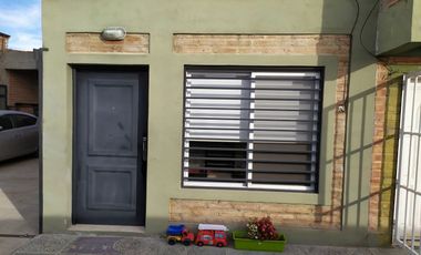DUPLEX EN VENTA - JUAN B. JUSTO 100 - ALLEN - RIO NEGRO