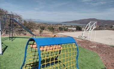 Terreno en Venta en Real Santa Fe,Tuxcueca Con Vista al Lago de Chapala