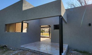 VENTA CASA - ALTOS DE SAN ANTONIO - LUJAN
