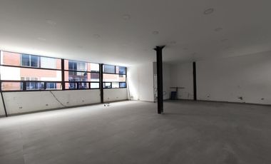 edificio en arriendo en la castellana. Cod A51507