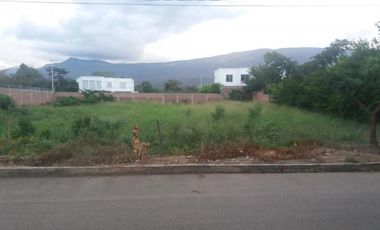 lote en venta en urb  los trapiches. Cod V10200