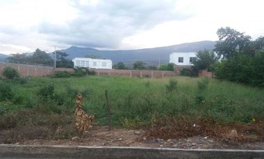 lote en venta en urb  los trapiches. Cod V10200