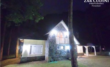 VENTA CARILÓ CASA 4 AMBIENTES