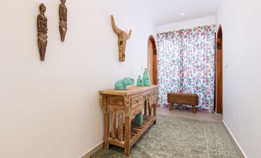 Leasehold - Stylish 2-Bedroom Villa in Seminyak (bordering Denpasar), Bali - Attractive Investment Opportunity