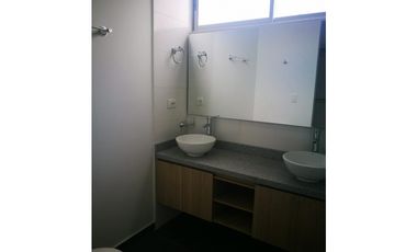 VENTA DE APARTAMENTO EN LA CASTELLANA DE MONTERA