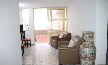 VENTA DE AMPLIA CASA EN PRIMER PISO EN EL BARRIO NOGAL MEDELLIN