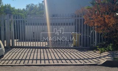 Casa en venta de 4 dorm. en Colina