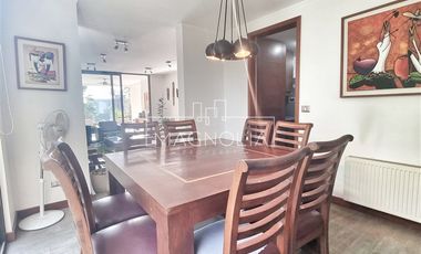 Casa en venta de 4 dorm. en Colina