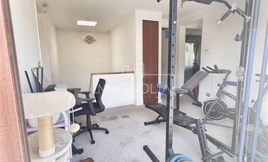 Casa en venta de 4 dorm. en Colina