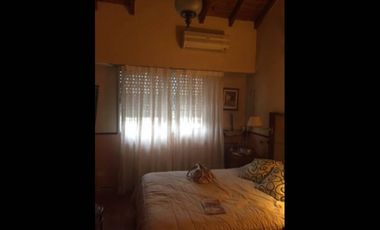 Triplex en Venta Haedo / Moron (A001 215)