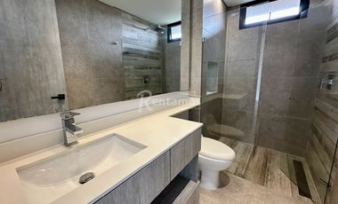 casa en arriendo en retiro. Cod A776545