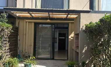 venta depto c/pileta en condominio casas del alto