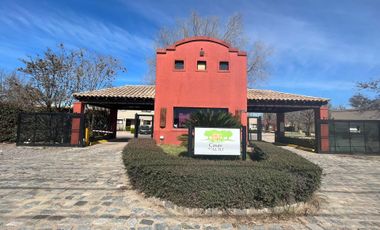 venta depto c/pileta en condominio casas del alto