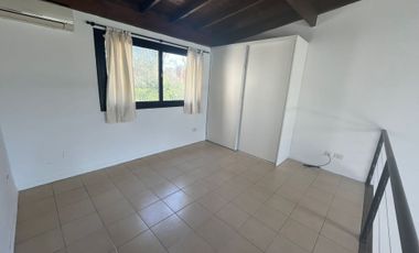 venta depto c/pileta en condominio casas del alto