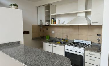 venta depto c/pileta en condominio casas del alto