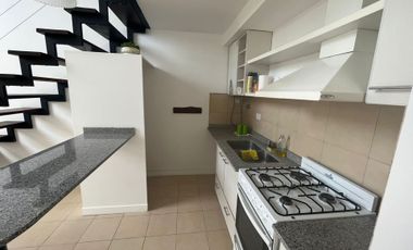 venta depto c/pileta en condominio casas del alto