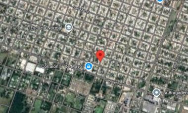 Casa en venta - 2 Dormitorios 1 Baño - Cochera - 335Mts2 - Bragado