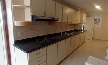 apartamento en arriendo/venta en caobos. Cod A4995