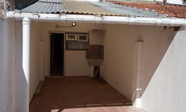 Venta - Dúplex tres Ambientes con trotadora y patio - Maipú 3943