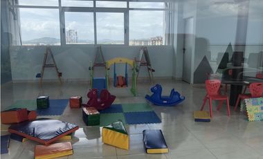 Apartamento en venta en Avenida Balboa vista al mar P.H. The Sands