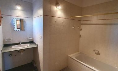 INDEXA VENDE Casa en Barrio Los Tilos