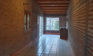 INDEXA VENDE Casa en Barrio Los Tilos