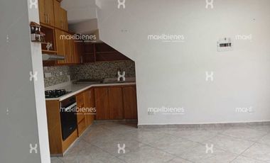 casa en arriendo en carmen de viboral. Cod A68257