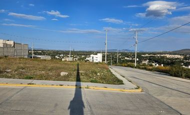 Terreno residencial en esquina