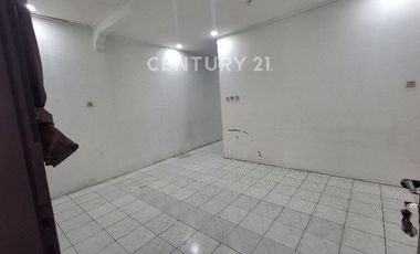 Rumah Dengan Akses Jalan 2 Mobil Lokasi Nyaman Aman Tenang