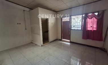 Rumah Dengan Akses Jalan 2 Mobil Lokasi Nyaman Aman Tenang