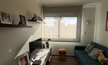 LINDA CASA REMODELADA EN VENTA, 3 HABITACIONES, LAS CONDES