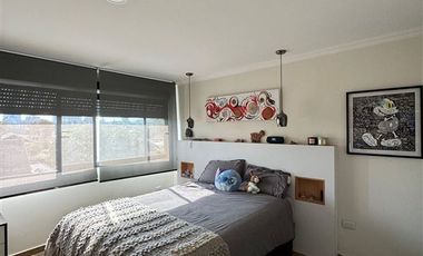 LINDA CASA REMODELADA EN VENTA, 3 HABITACIONES, LAS CONDES