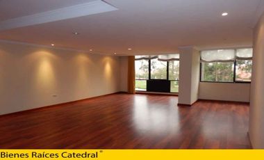 Departamento de venta en Puertas Del Sol – código:11228