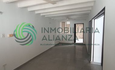 casa en venta en el refugio. Cod V61762