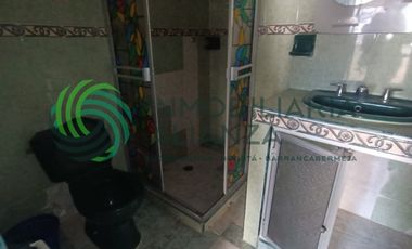 casa en venta en el refugio. Cod V61762