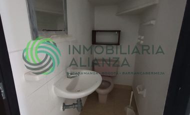 casa en venta en el refugio. Cod V61762