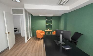 Oficina en arriendo en Providencia